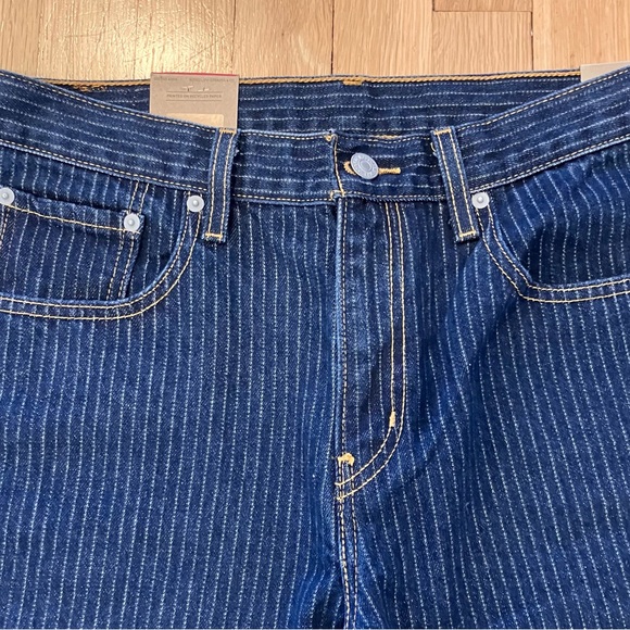 Levi Pinstripe Jeans - Picture 3 of 12